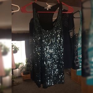 Tank bundle! 3/$10! Save on shipping!!